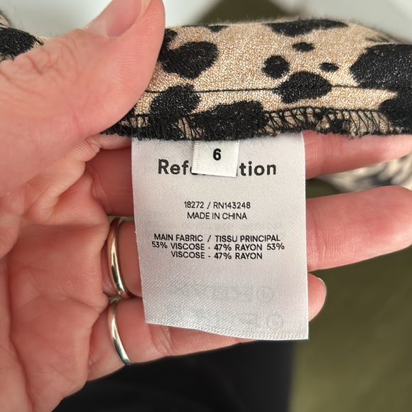 REFORMATION SIGMUND DRESS IN BLITZ PRINT SIZE 6 - Picture 7 of 7